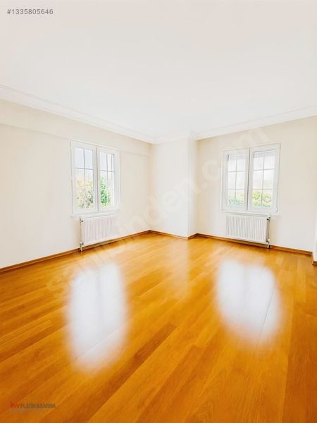 Petekkent Sitesi'nde bahçeli villa, 8